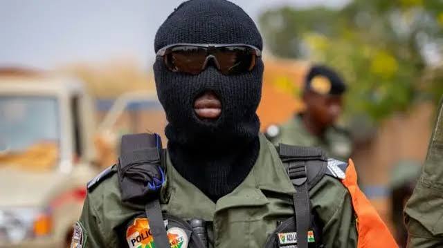 Niger : le pouvoir affirme avoir repris le contrôle d’une base stratégique après une mutinerie à Niamey